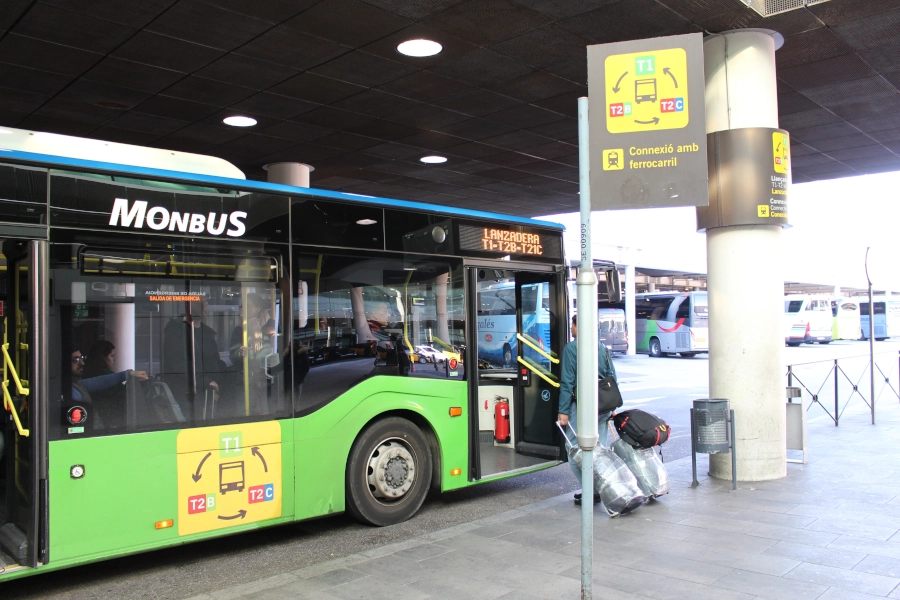 Transport between Terminals Barcelona Airport